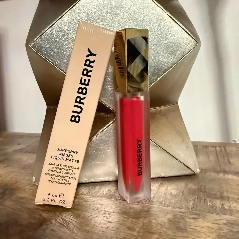 Burberry Kisses Liquid Matte Lipstick – Shade 106 “The Red” True Luxury Red